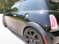 Jet Black - Cooper S Hardtop Photo No. 23