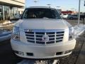 White Diamond - Escalade AWD Photo No. 2
