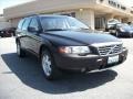 Black - V70 2.4T XC AWD Wagon Photo No. 1