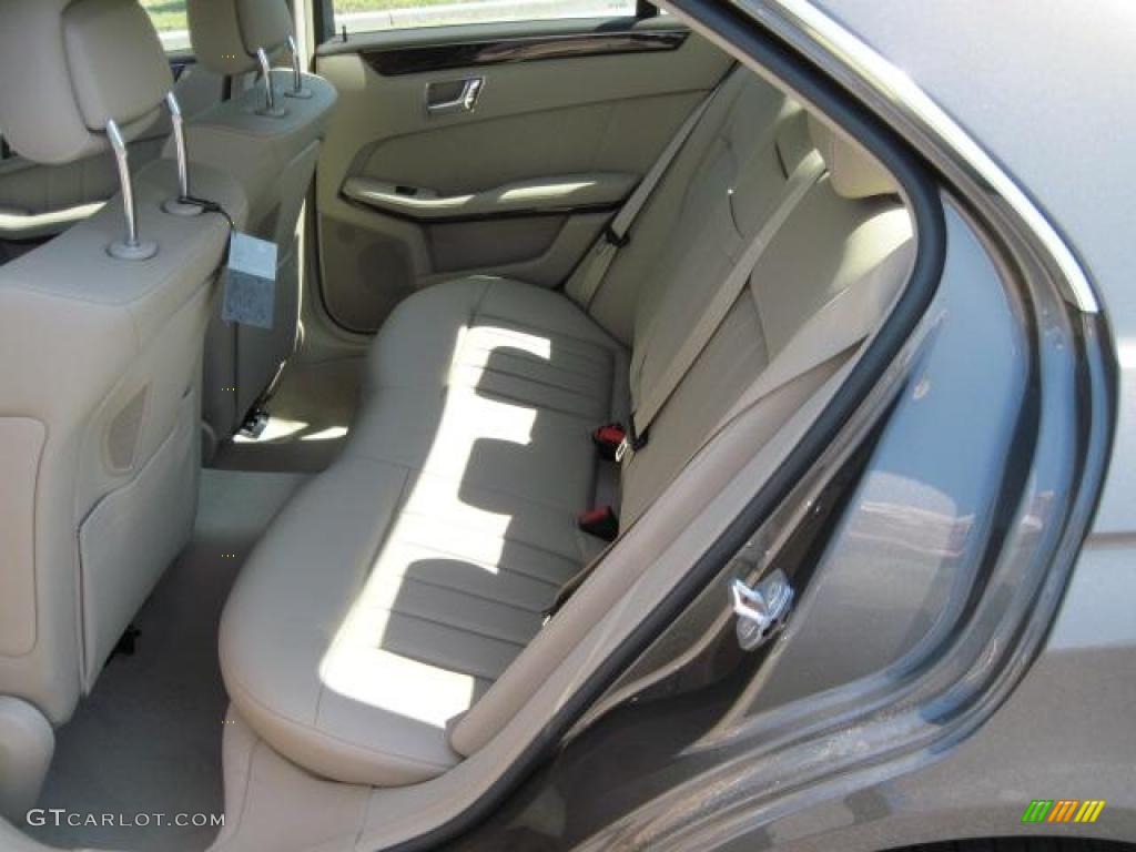 2010 E 550 Sedan - Indium Grey Metallic / Almond Beige photo #16
