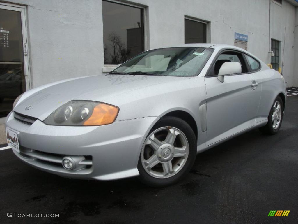 2004 Tiburon  - Sterling / Black photo #1