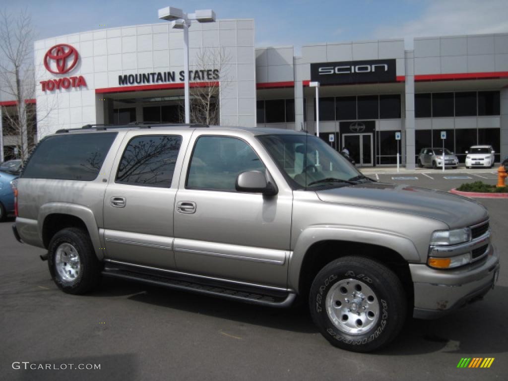 2003 Suburban 1500 LT 4x4 - Light Pewter Metallic / Tan/Neutral photo #1