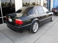 Black - 7 Series 740i Sedan Photo No. 3