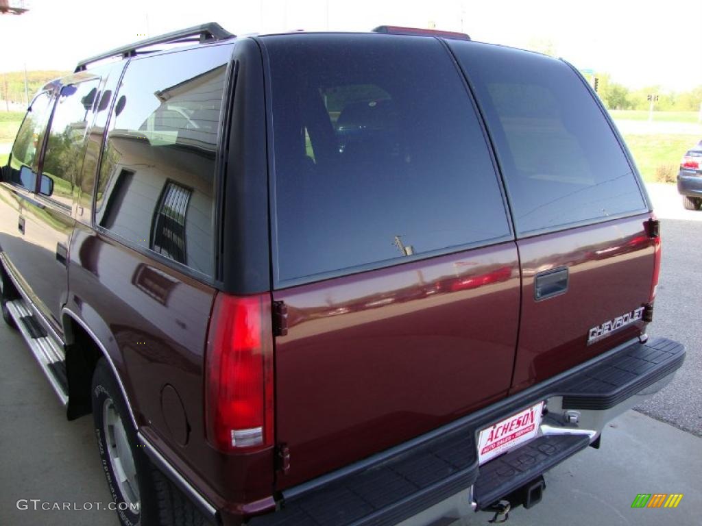 1998 Tahoe LT 4x4 - Dark Carmine Red Metallic / Gray photo #27