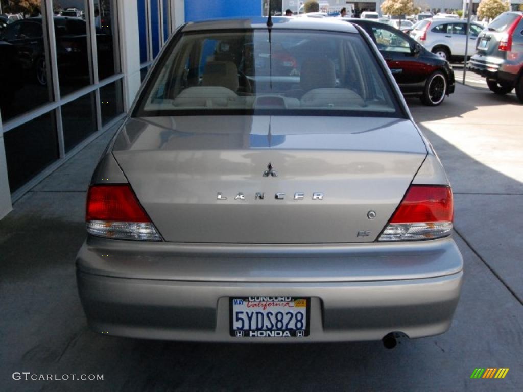 2002 Lancer ES - Coronado Sand Metallic / Tan photo #4