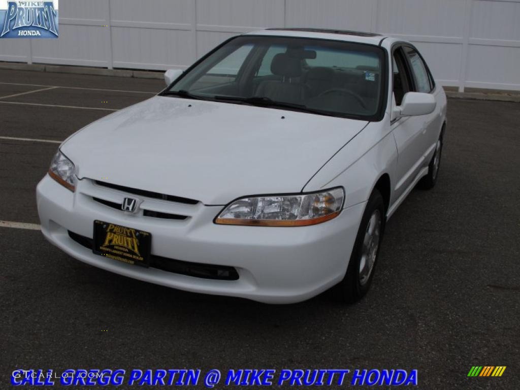 2000 Accord EX V6 Sedan - Taffeta White / Ivory photo #3