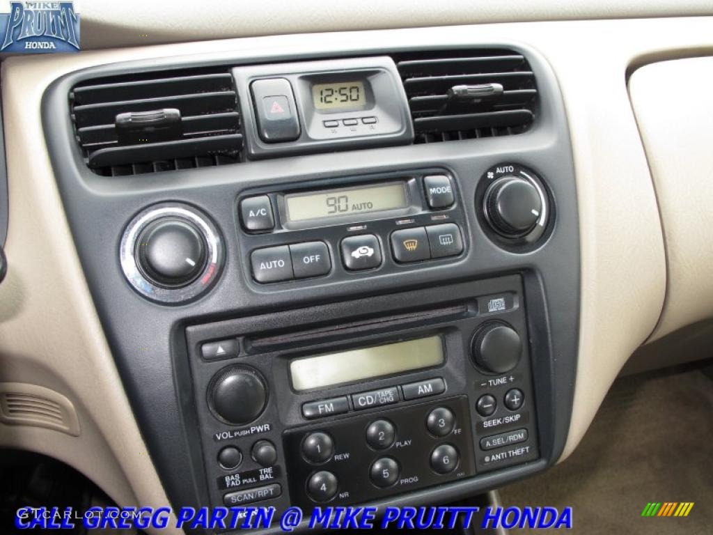 2000 Accord EX V6 Sedan - Taffeta White / Ivory photo #20