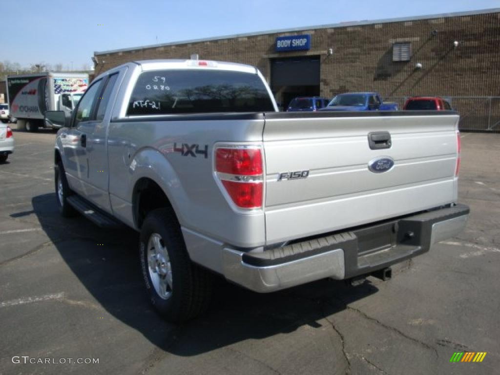 2010 F150 XLT SuperCab 4x4 - Ingot Silver Metallic / Medium Stone photo #5