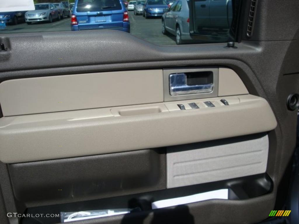 2010 F150 XLT SuperCab 4x4 - Ingot Silver Metallic / Medium Stone photo #14