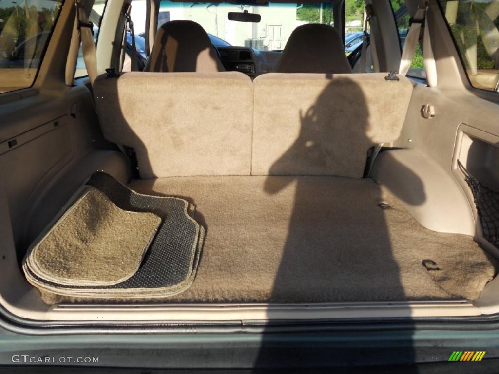1994 Explorer Sport 4x4 - Deep Emerald Green Metallic / Tan photo #25