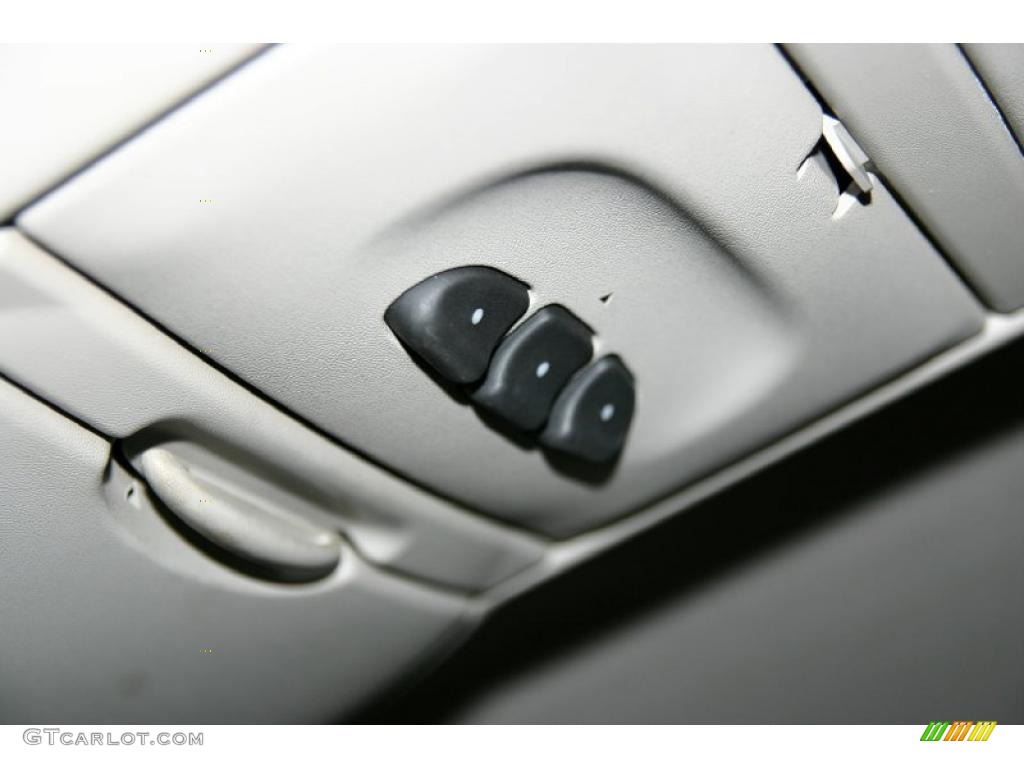2002 Rendezvous CXL AWD - Black / Dark Gray photo #17