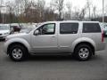 2006 Silver Lightning Metallic Nissan Pathfinder SE 4x4  photo #6