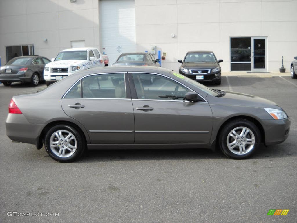 2007 Accord EX-L Sedan - Carbon Bronze Pearl / Ivory photo #2