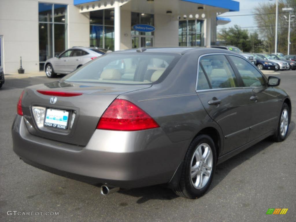 2007 Accord EX-L Sedan - Carbon Bronze Pearl / Ivory photo #3
