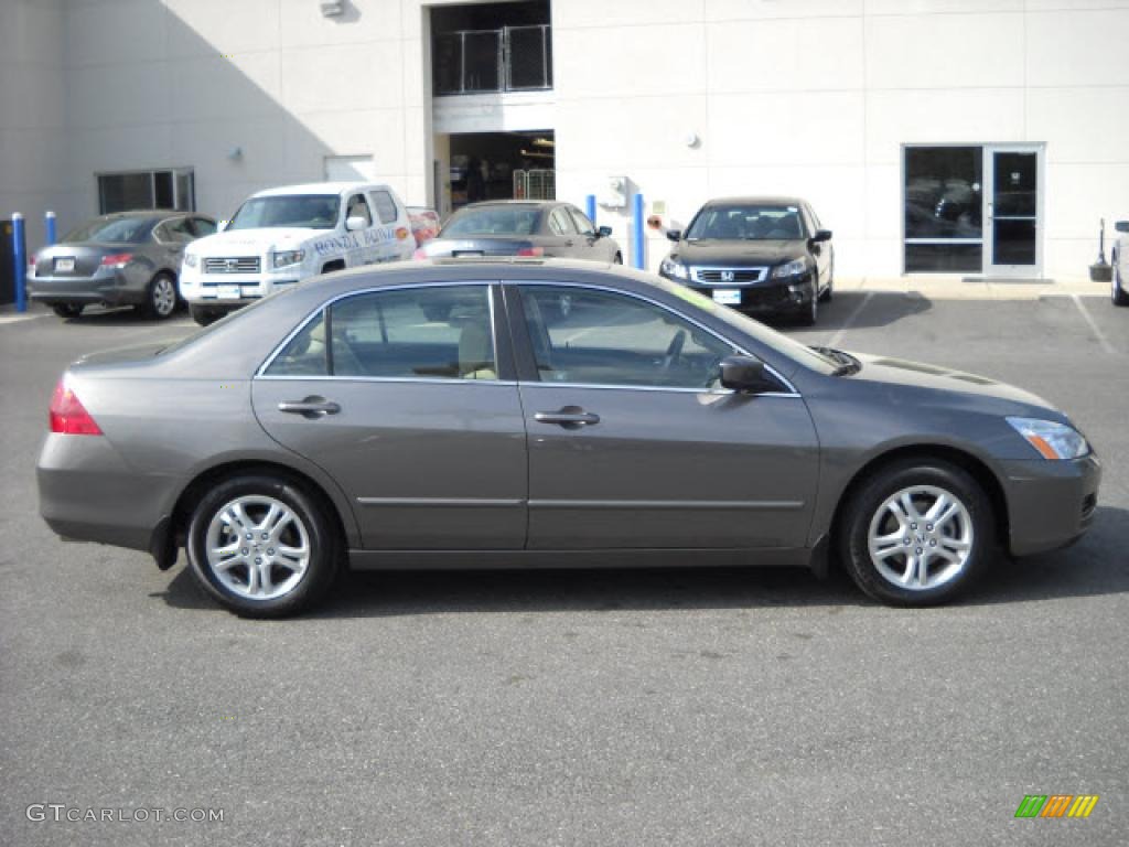 2007 Accord EX Sedan - Carbon Bronze Pearl / Ivory photo #2