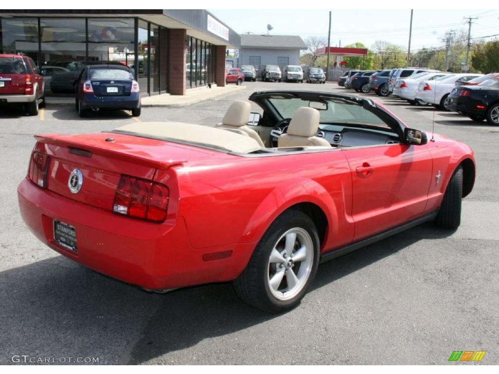2007 Mustang V6 Premium Convertible - Torch Red / Medium Parchment photo #5