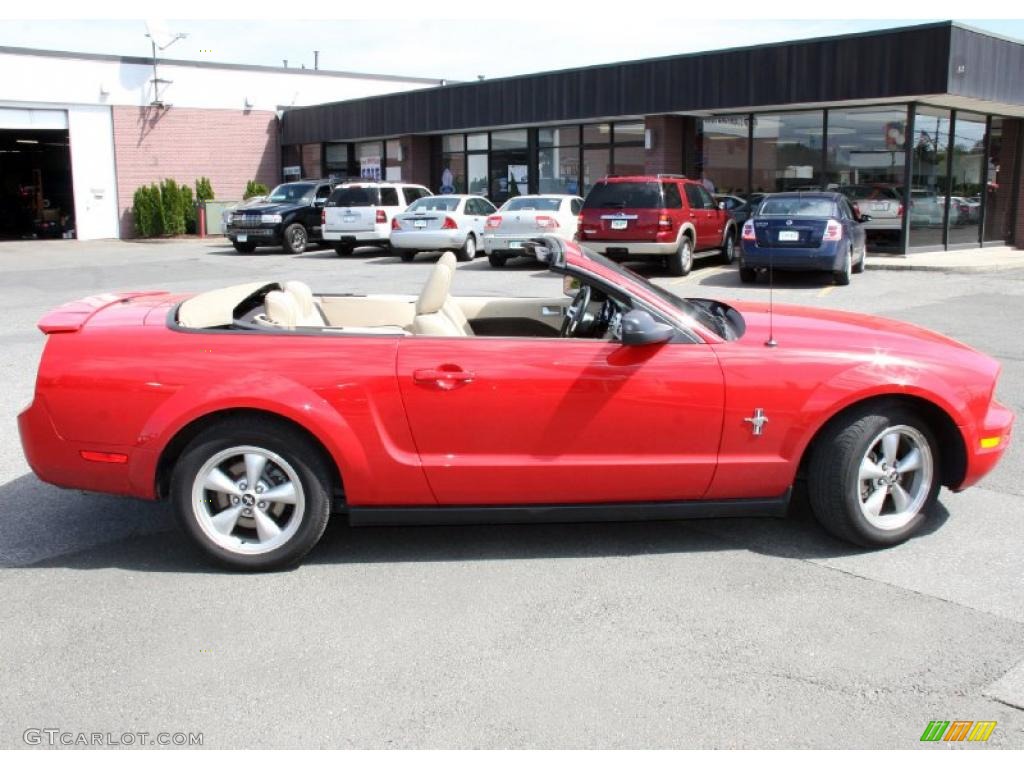 2007 Mustang V6 Premium Convertible - Torch Red / Medium Parchment photo #6