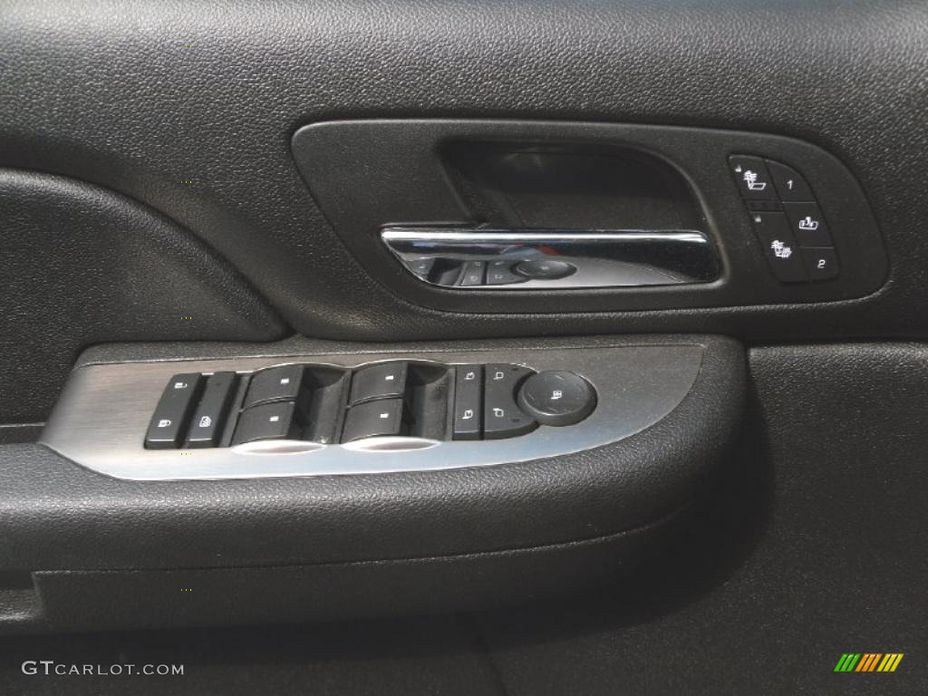 2007 Tahoe LT 4x4 - Summit White / Ebony photo #11