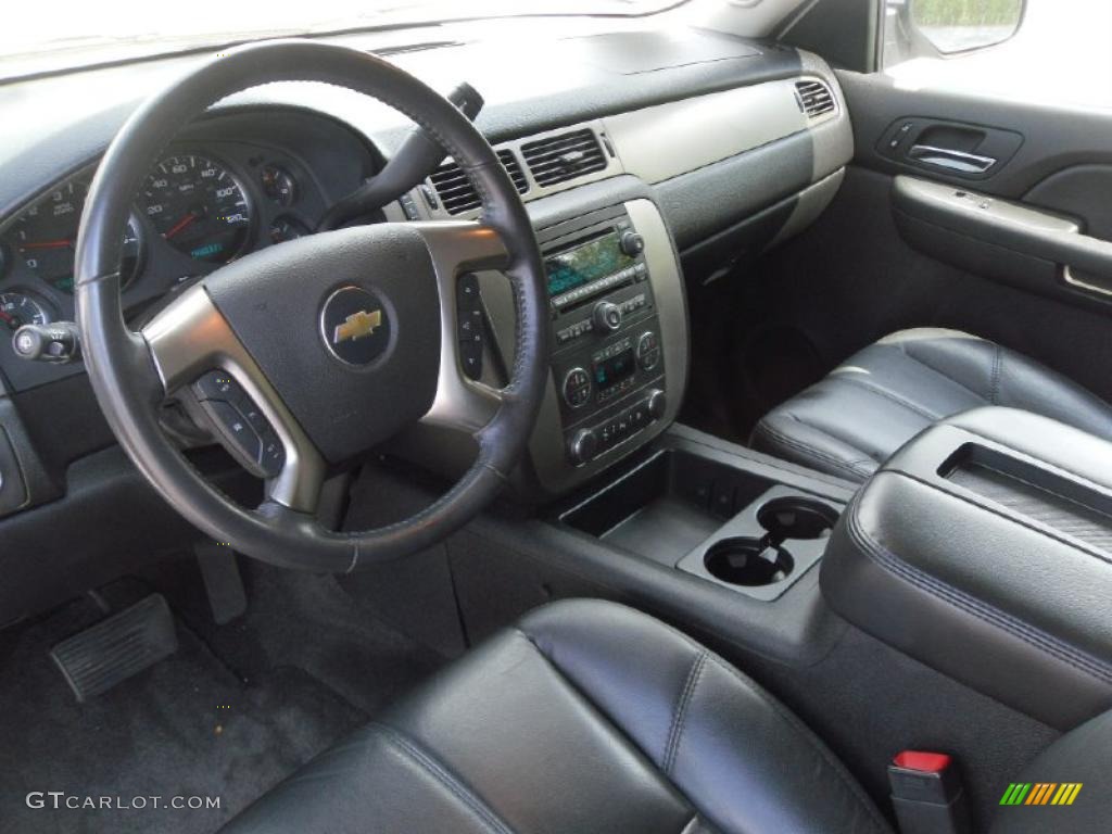 2007 Tahoe LT 4x4 - Summit White / Ebony photo #27