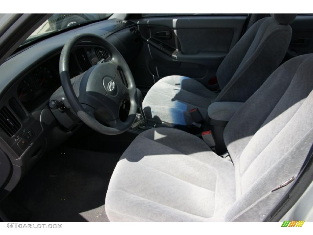 2004 Elantra GLS Sedan - Sterling Silver / Gray photo #8