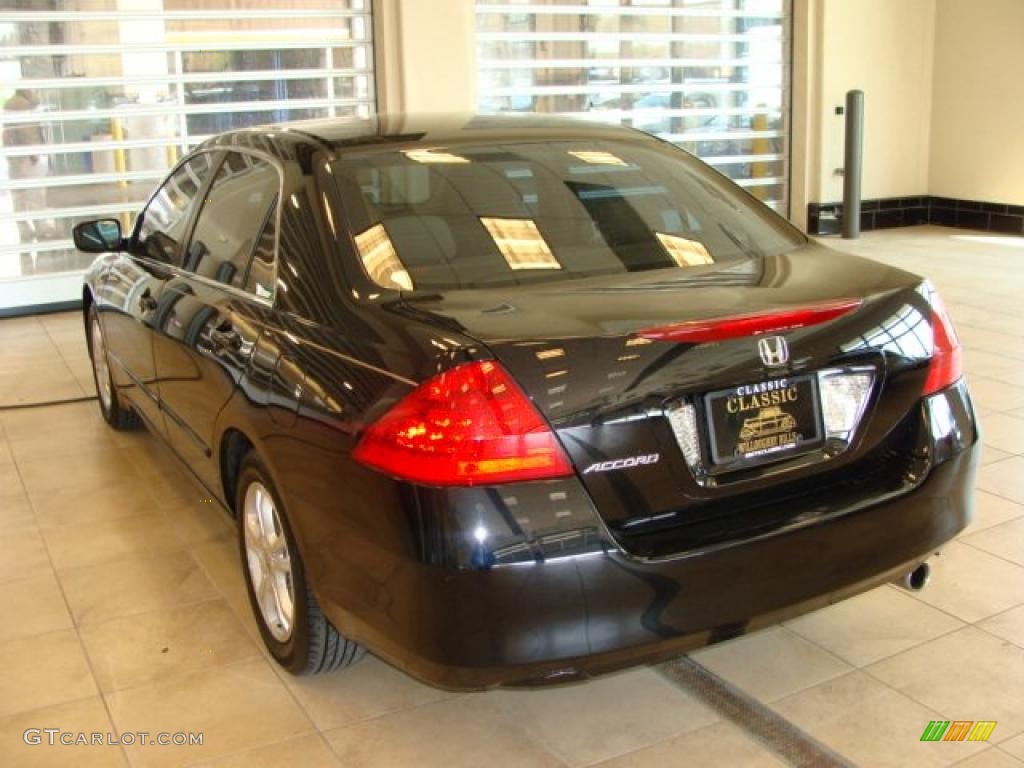 2007 Accord EX Sedan - Nighthawk Black Pearl / Ivory photo #5