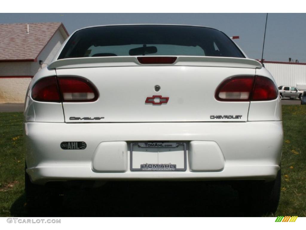 1997 Cavalier Z24 Coupe - Bright White / Graphite photo #4