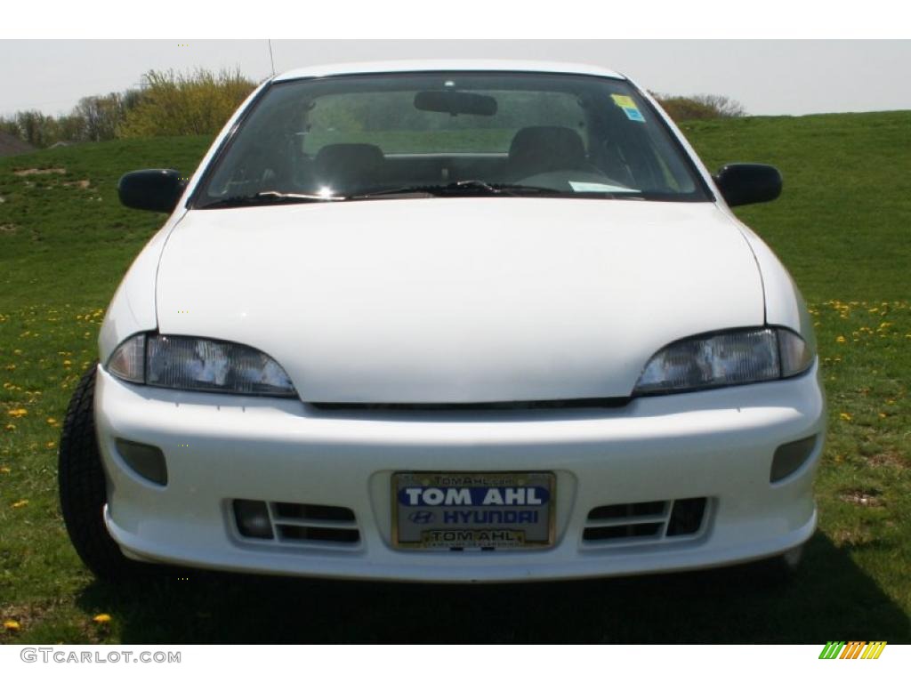 1997 Cavalier Z24 Coupe - Bright White / Graphite photo #8