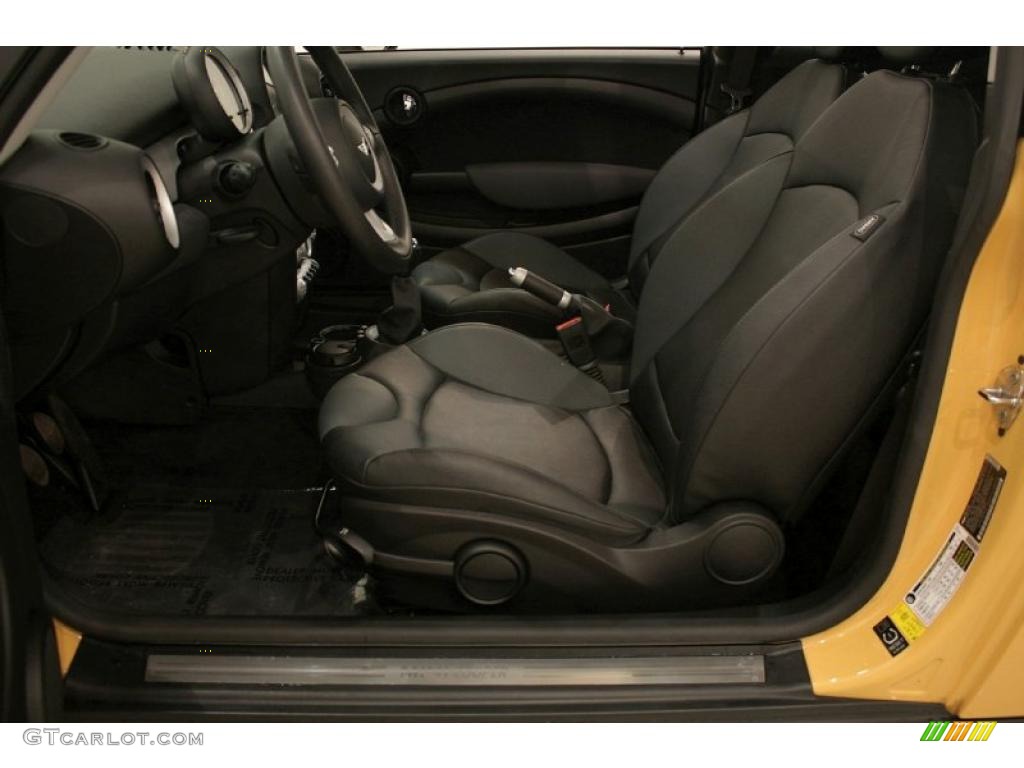 2007 Cooper Hardtop - Mellow Yellow / Grey/Carbon Black photo #9