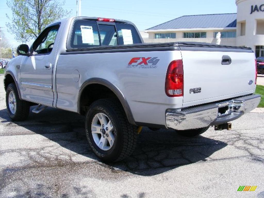 2002 F150 FX4 Regular Cab 4x4 - Silver Metallic / Dark Graphite photo #3