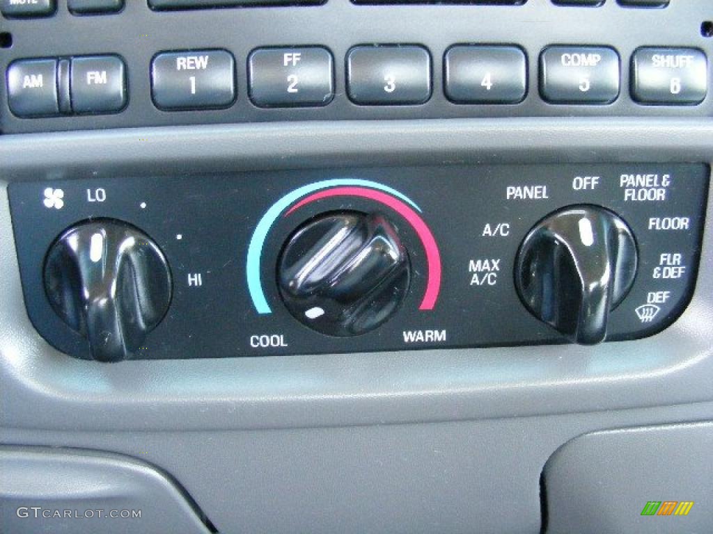 2002 F150 FX4 Regular Cab 4x4 - Silver Metallic / Dark Graphite photo #18