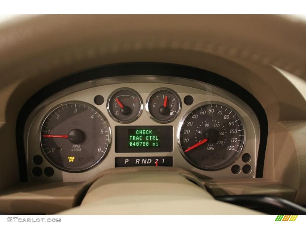 2004 Monterey Premier - Arizona Beige Metallic / Pebble photo #15