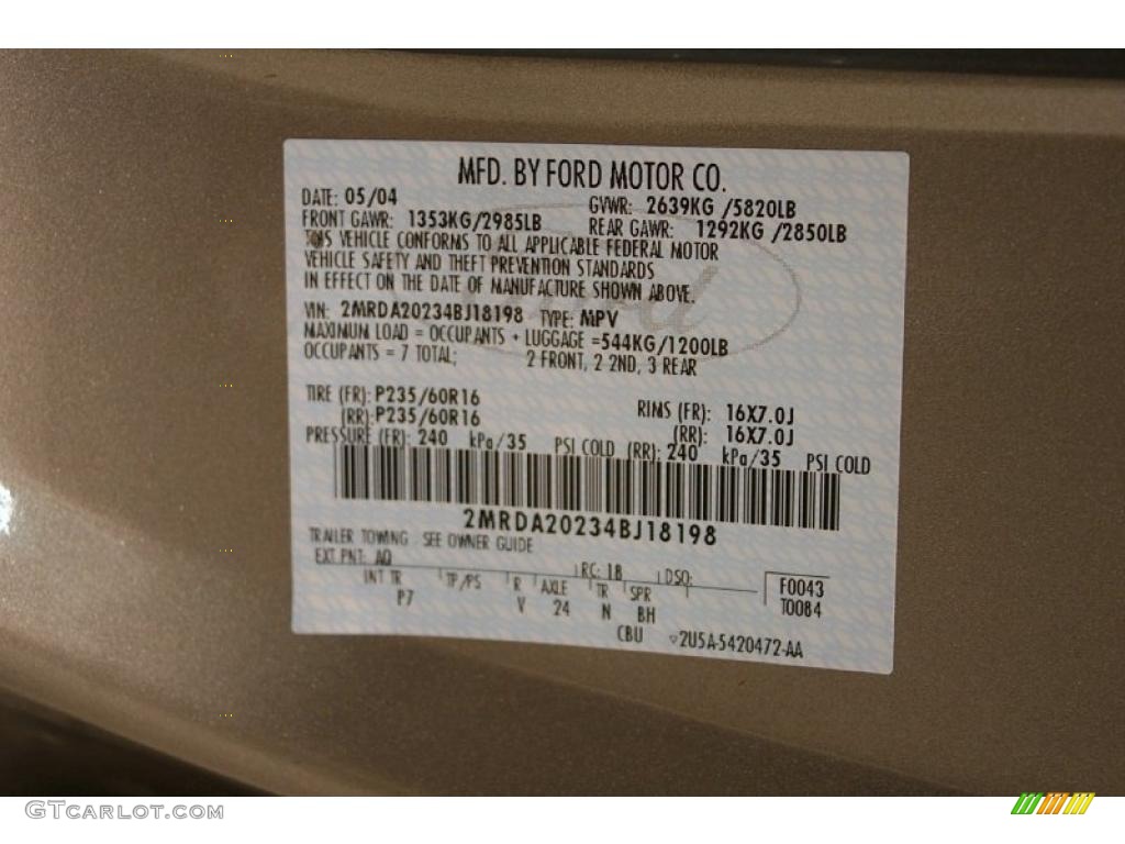 2004 Monterey Premier - Arizona Beige Metallic / Pebble photo #31