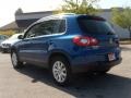 Sapphire Blue Metallic - Tiguan SE Photo No. 3