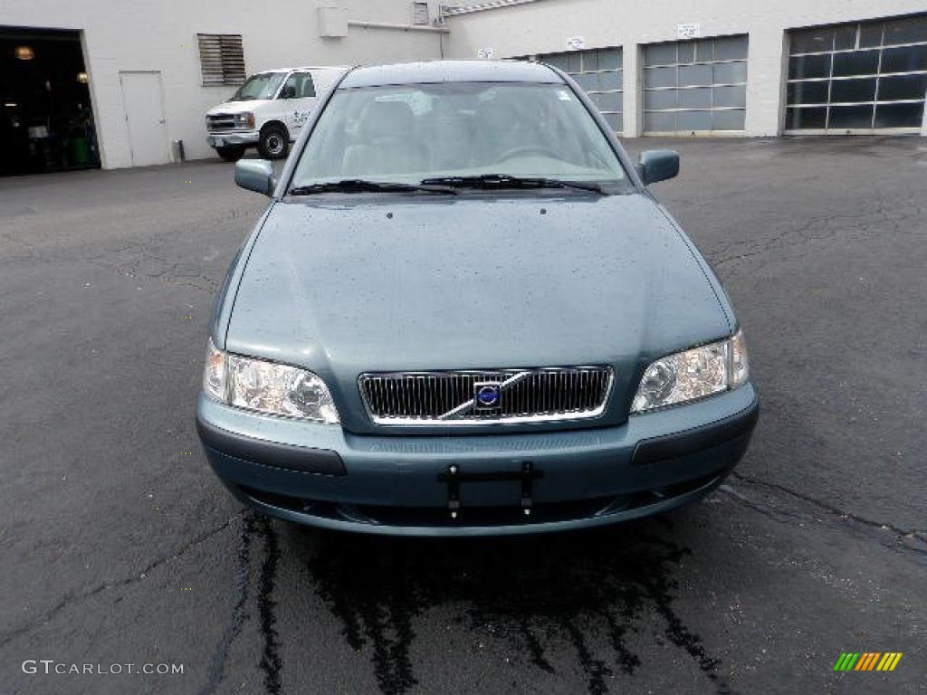 2002 V40  - Atlantic Blue Metallic / Taupe/Light Taupe photo #6