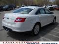 White Suede Metallic - Taurus SEL AWD Photo No. 6