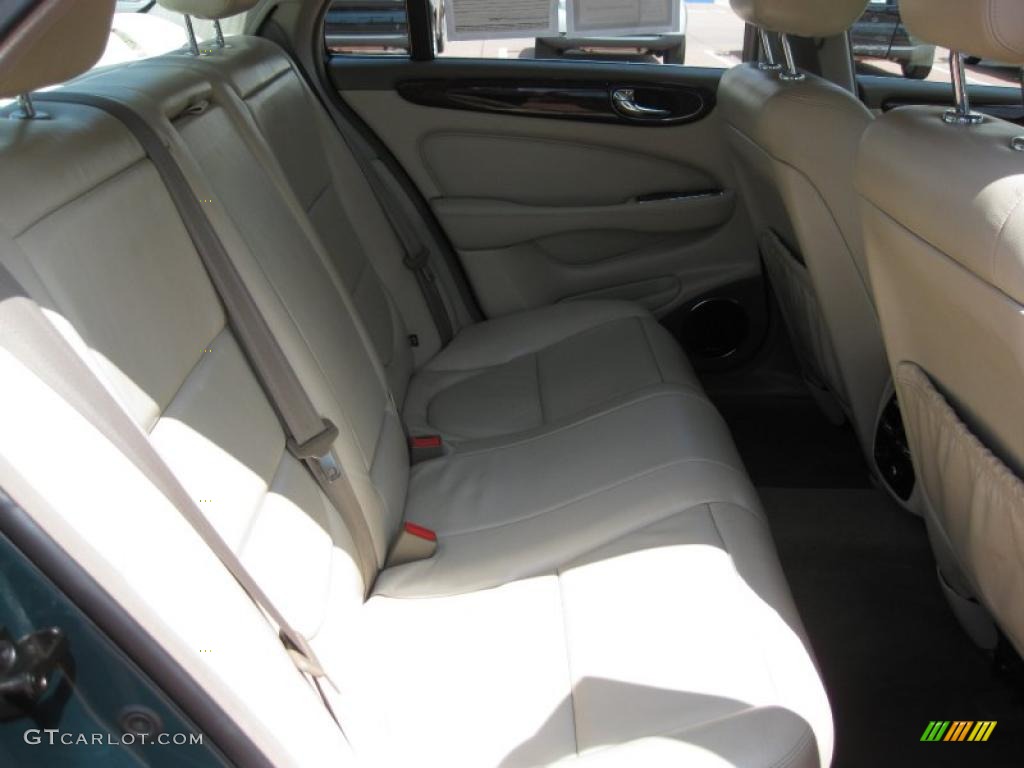 2004 XJ XJ8 - Jaguar Racing Green Metallic / Sand photo #7