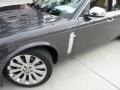 Pearl Grey Metallic - XJ Vanden Plas Photo No. 14