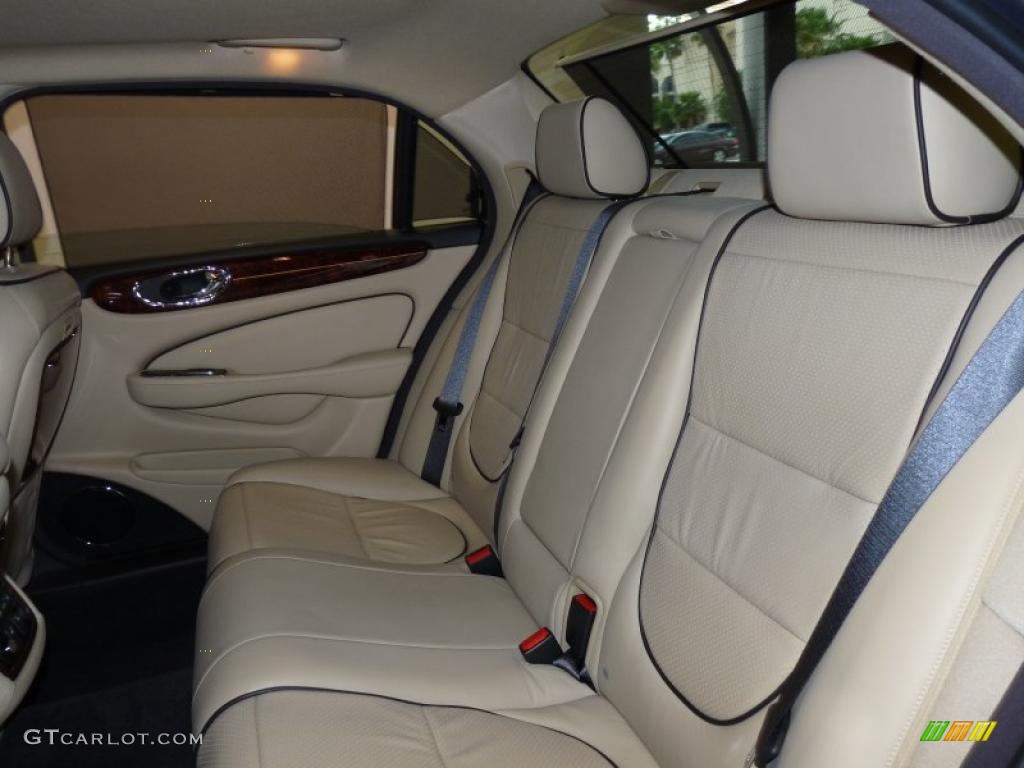 2008 XJ Vanden Plas - Pearl Grey Metallic / Champagne/Charcoal photo #25