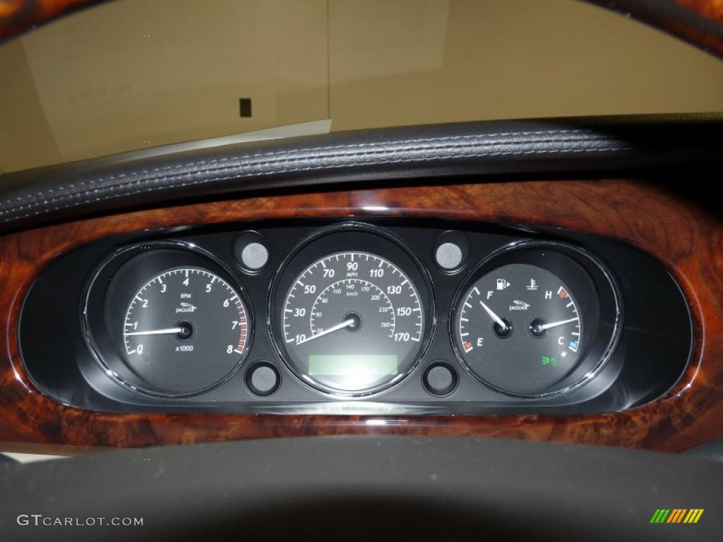 2008 XJ Vanden Plas - Pearl Grey Metallic / Champagne/Charcoal photo #47