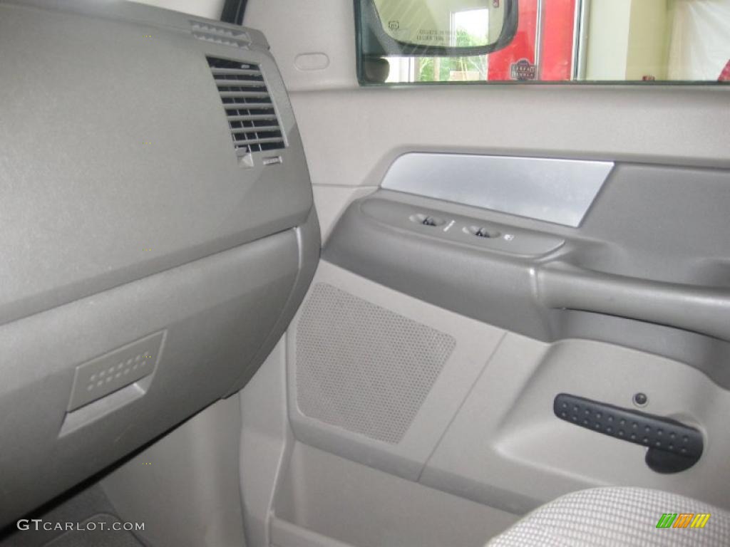 2008 Ram 1500 Lone Star Edition Quad Cab - Brilliant Black Crystal Pearl / Medium Slate Gray photo #23