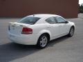 Stone White - Avenger SXT Photo No. 4
