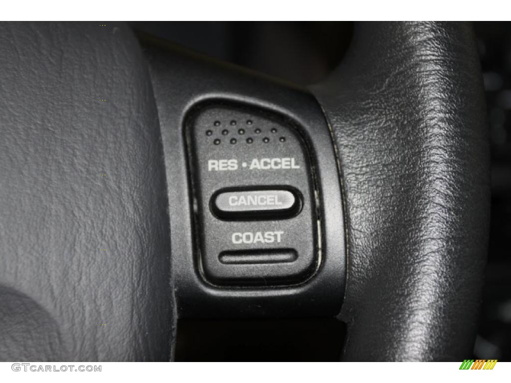 2004 Grand Cherokee Laredo - Bright Silver Metallic / Dark Slate Gray photo #14