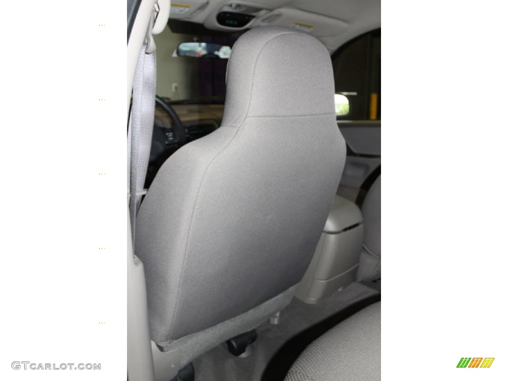2004 Grand Cherokee Laredo - Bright Silver Metallic / Dark Slate Gray photo #23