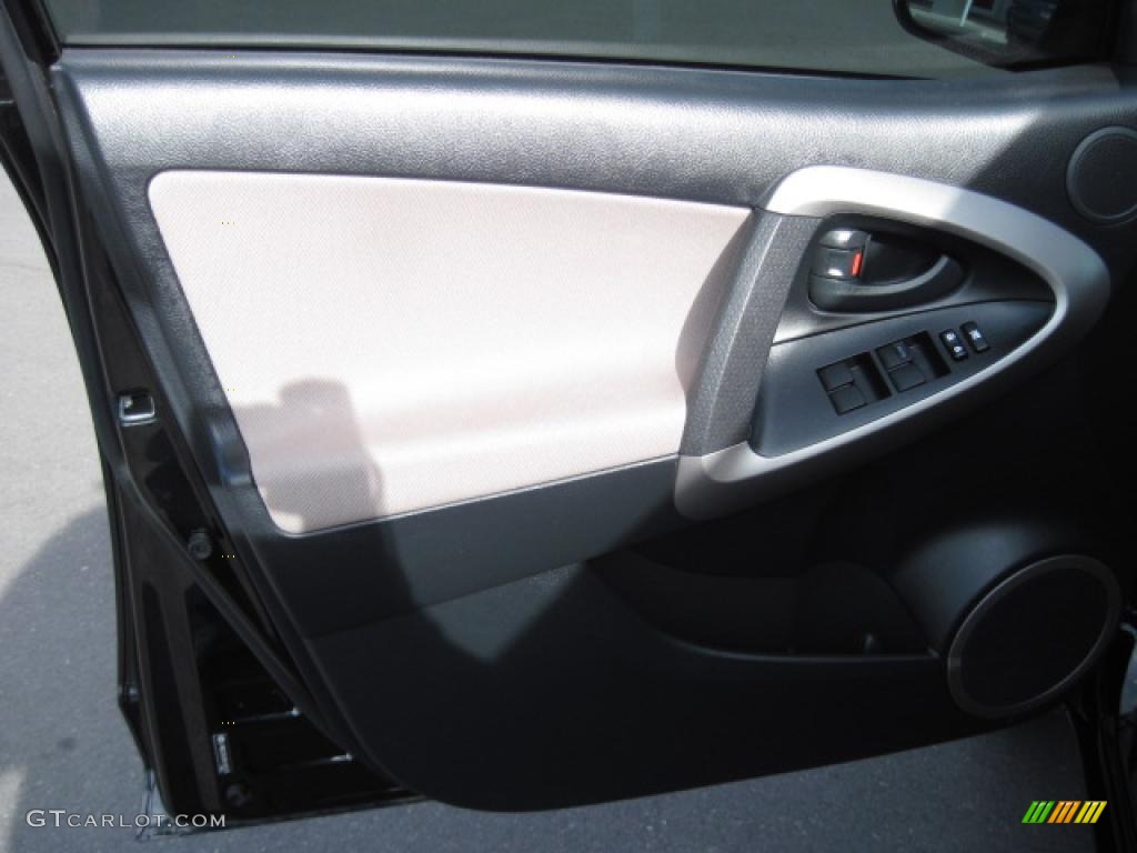 2008 RAV4 4WD - Black / Taupe photo #7