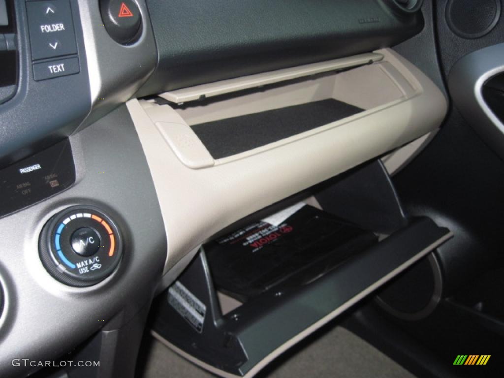 2008 RAV4 4WD - Black / Taupe photo #20
