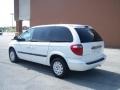 2006 Stone White Chrysler Town & Country   photo #5