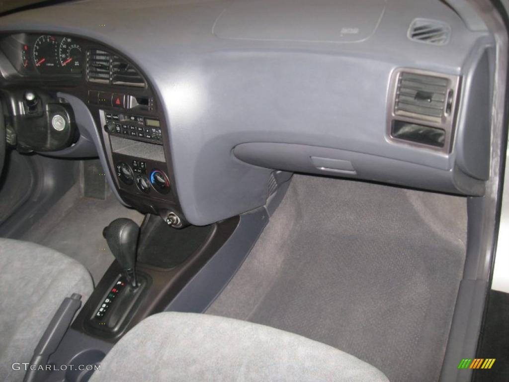2002 Elantra GLS Sedan - Silver Pewter / Gray photo #42