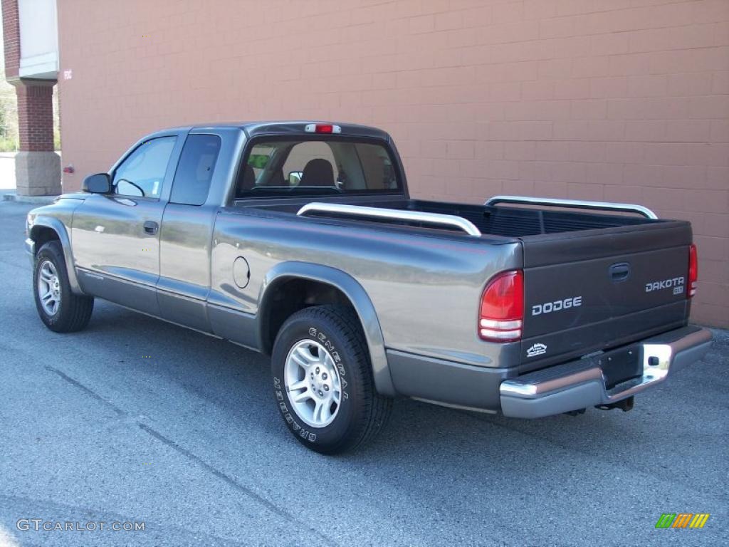 2004 Dakota SLT Club Cab - Graphite Metallic / Dark Slate Gray photo #5