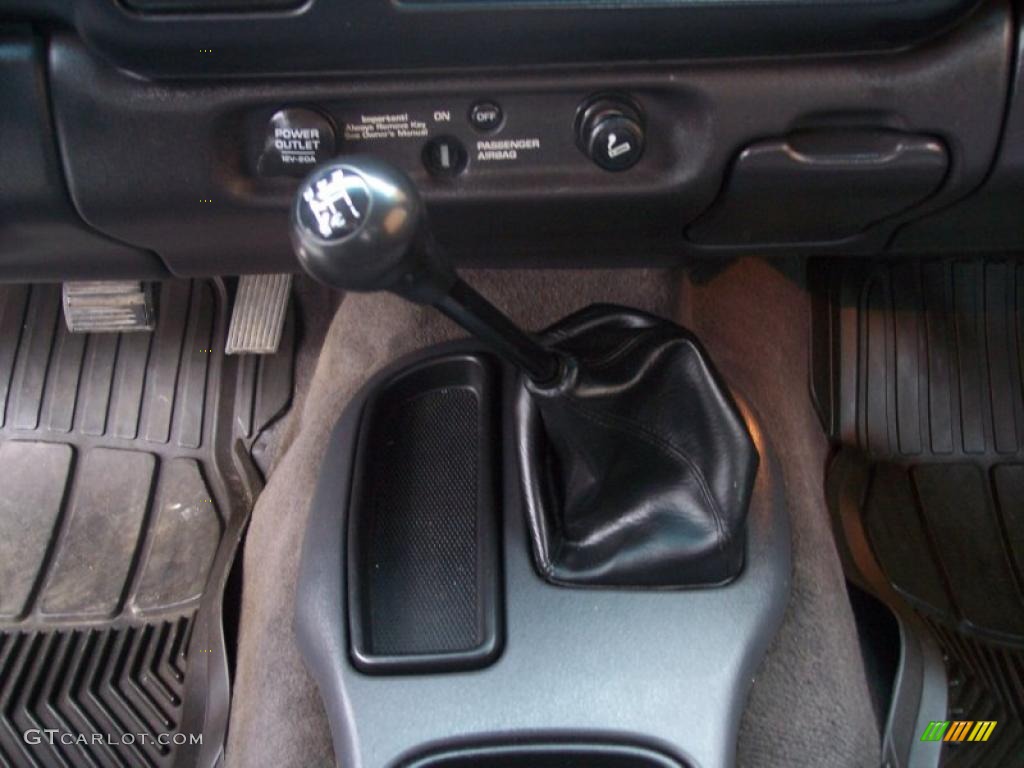 1998 Dakota SLT Regular Cab - Metallic Red / Agate photo #17