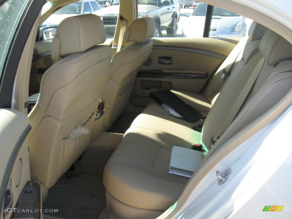 2007 7 Series 750i Sedan - Alpine White / Beige photo #3
